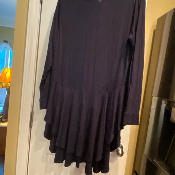 For the Republic L/S high/low ruffle hem Blouse - Picture 6 of 7